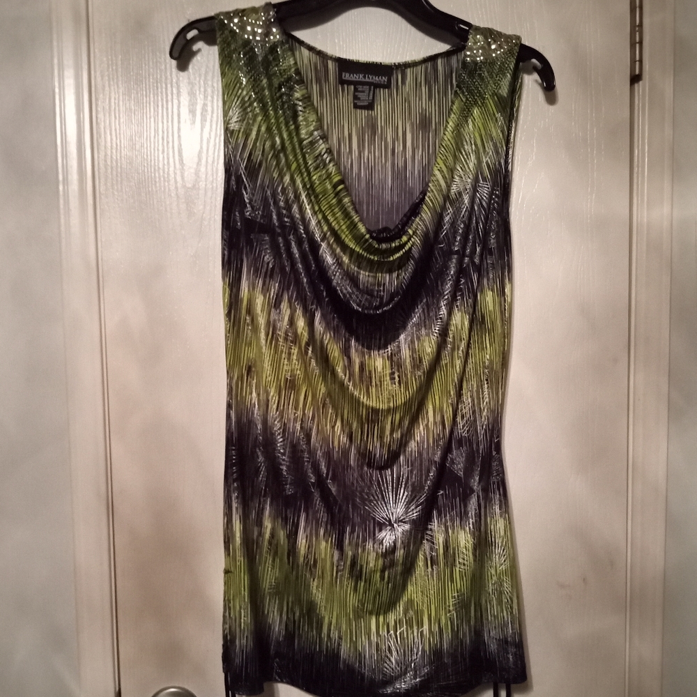 Frank Lyman top